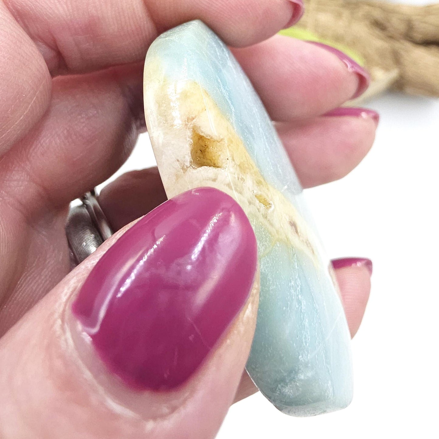Caribbean Calcite Palm Stone – Calm, Intuition & Soothing Energy Crystal, 55g