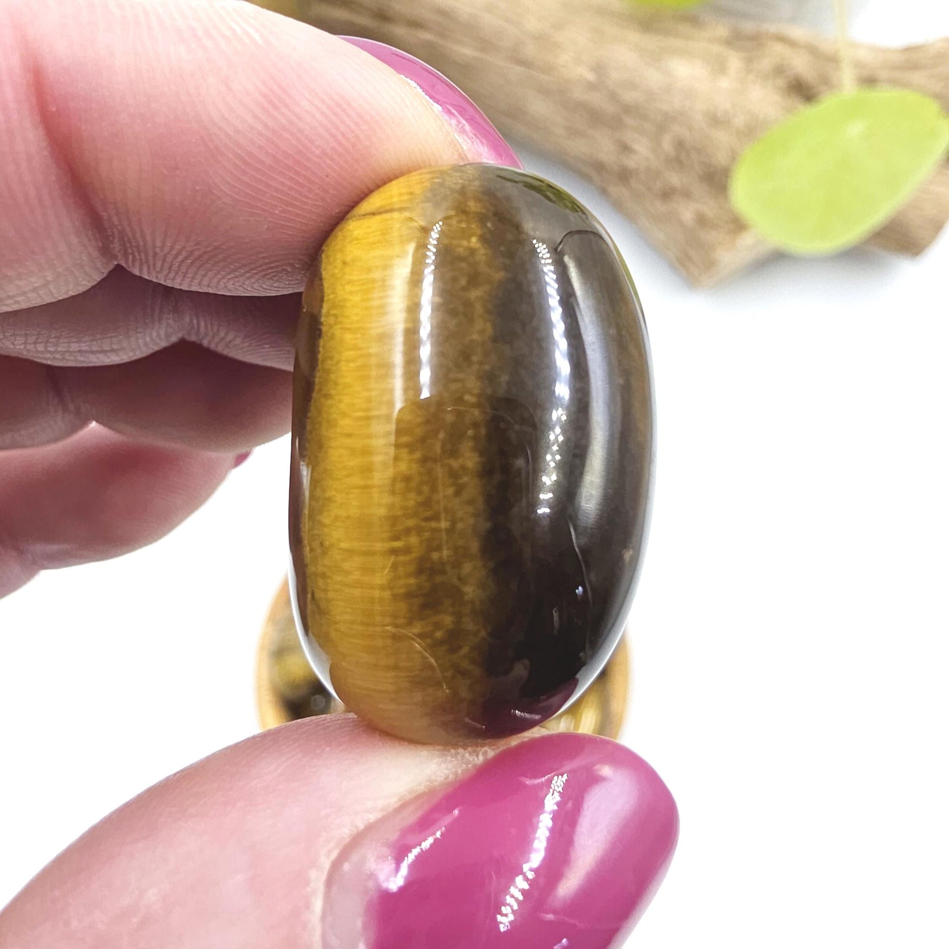 Golden Yellow Tiger’s Eye Tumble Stones – Confidence, Protection & Solar Plexus Chakra Crystal, 2-3cm