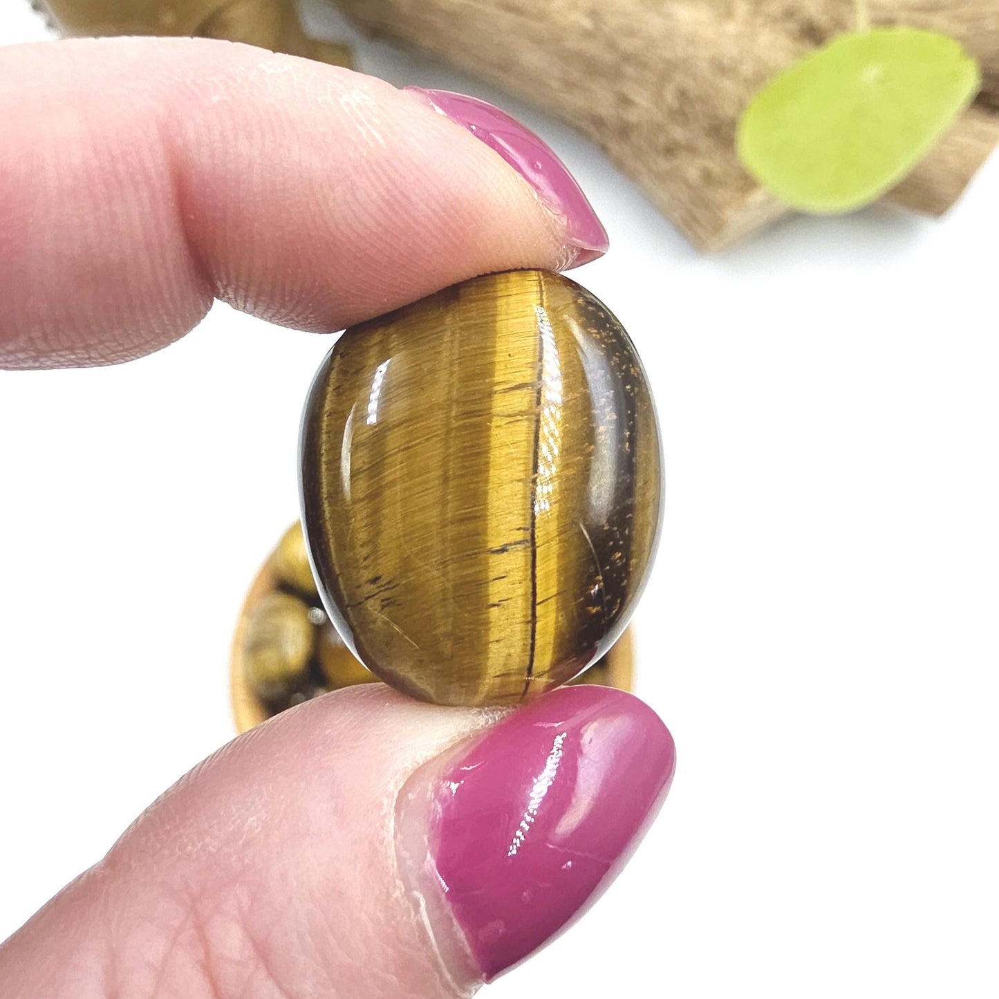 Golden Yellow Tiger’s Eye Tumble Stones – Confidence, Protection & Solar Plexus Chakra Crystal, 2-3cm