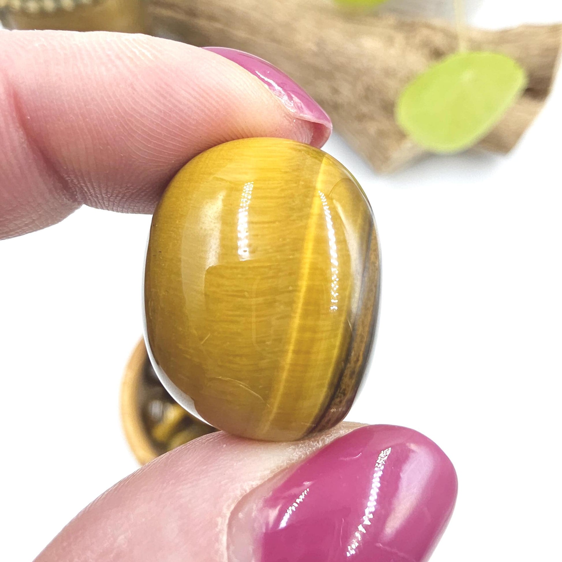 Golden Yellow Tiger’s Eye Tumble Stones – Confidence, Protection & Solar Plexus Chakra Crystal, 2-3cm