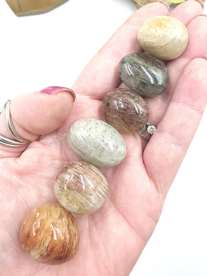Thousand Layer Garden Quartz (Lodolite) Tumble Stones – Manifestation, Growth & Spiritual Journey Crystal, 2-3cm