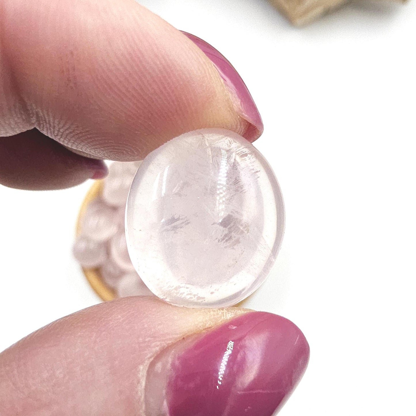 Gemmy Rose Quartz Pebble Tumble Stones – Love, Emotional Healing & Heart Chakra Crystal, 1-2cm