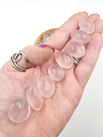 Gemmy Rose Quartz Pebble Tumble Stones – Love, Emotional Healing & Heart Chakra Crystal, 1-2cm