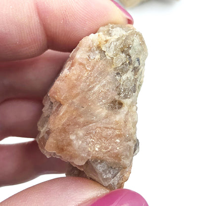 Raw Sunstone Specimen – Joy, Confidence & Sacral Chakra Crystal, 50g