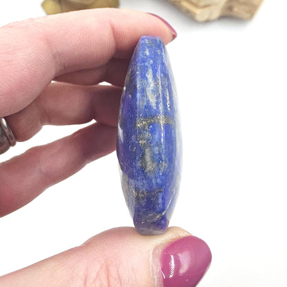 Lapis Lazuli Palm Stone – Wisdom, Communication & Third Eye Chakra Crystal, 80g