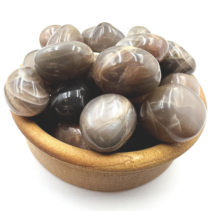 Black Grey Moonstone Tumble Stones – Protection, Intuition and Root & Third Eye Chakra Crystal, 2-3cm