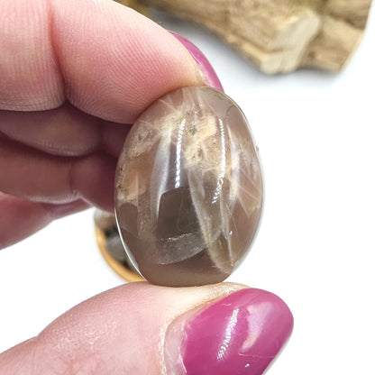Black Grey Moonstone Tumble Stones – Protection, Intuition and Root & Third Eye Chakra Crystal, 2-3cm