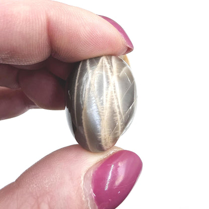 Black Grey Moonstone Tumble Stones – Protection, Intuition and Root & Third Eye Chakra Crystal, 2-3cm