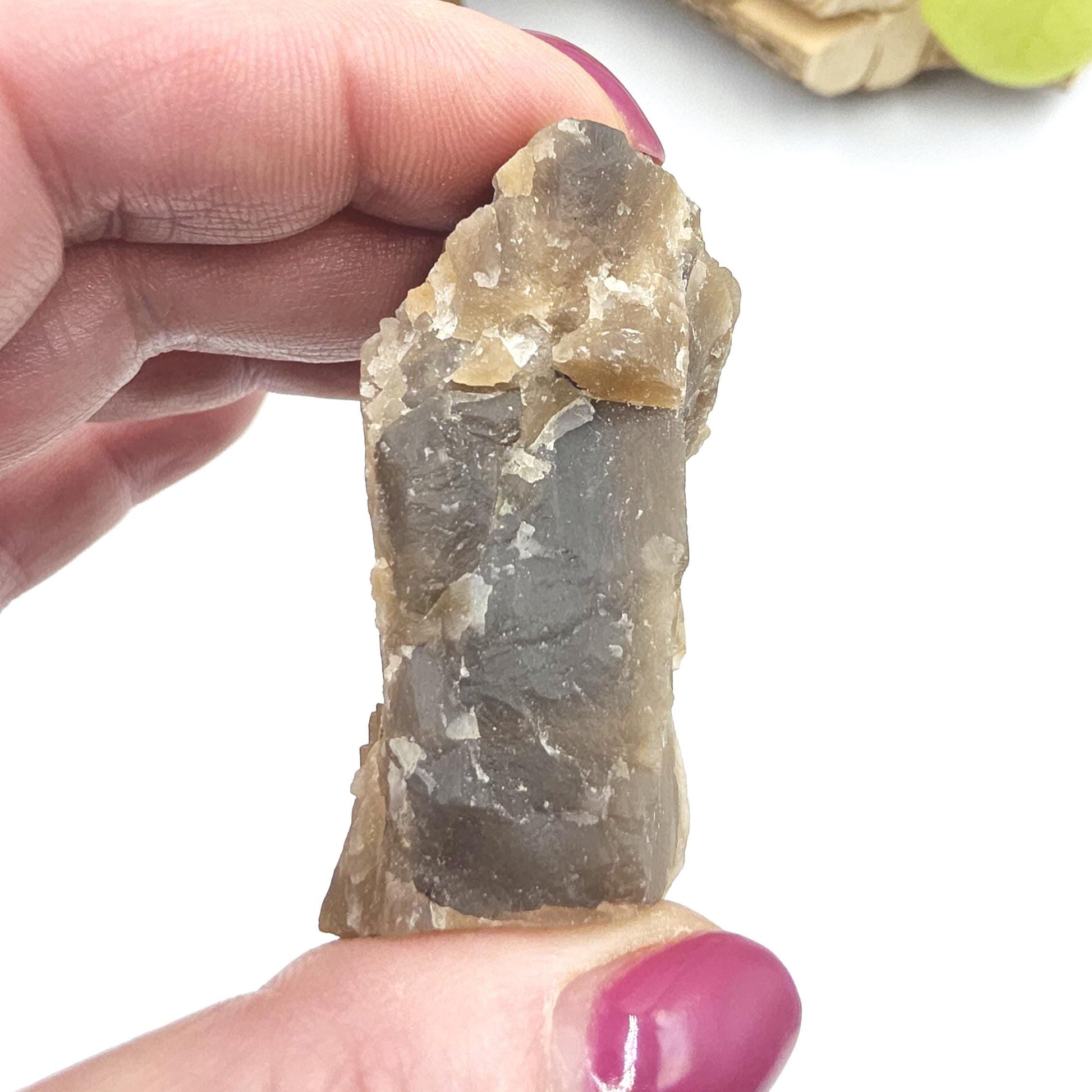 Raw Skeletal Moonstone Specimen – Intuition, Feminine Energy & Lunar Wisdom Crystal, 60g