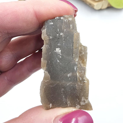 Raw Skeletal Moonstone Specimen – Intuition, Feminine Energy & Lunar Wisdom Crystal, 60g