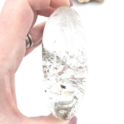 Huge Green Garden Quartz (Lodolite) Palm Stone / Freeform – Manifestation, Clarity & Inner Journey Healing Crystal, 425g