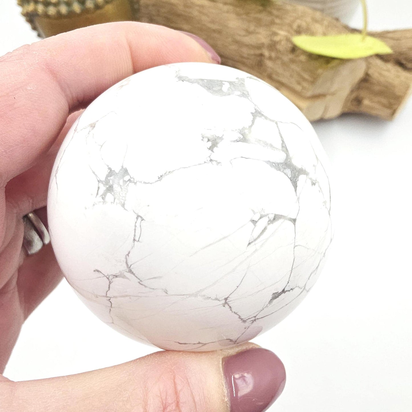 Howlite Sphere – Calm, Stress Relief & Peaceful Sleep Crystal Ball, 67mm