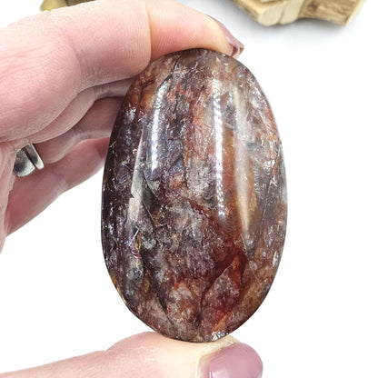 Fire Quartz (Hematoid) Palm Stone with lots of rainbow flashes - Grounding & Vitality Crystal - 80g