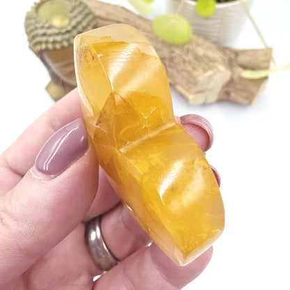 High Grade Golden Healer Quartz Heart – Healing, Energy Amplification & Chakra Alignment Crystal, 70g