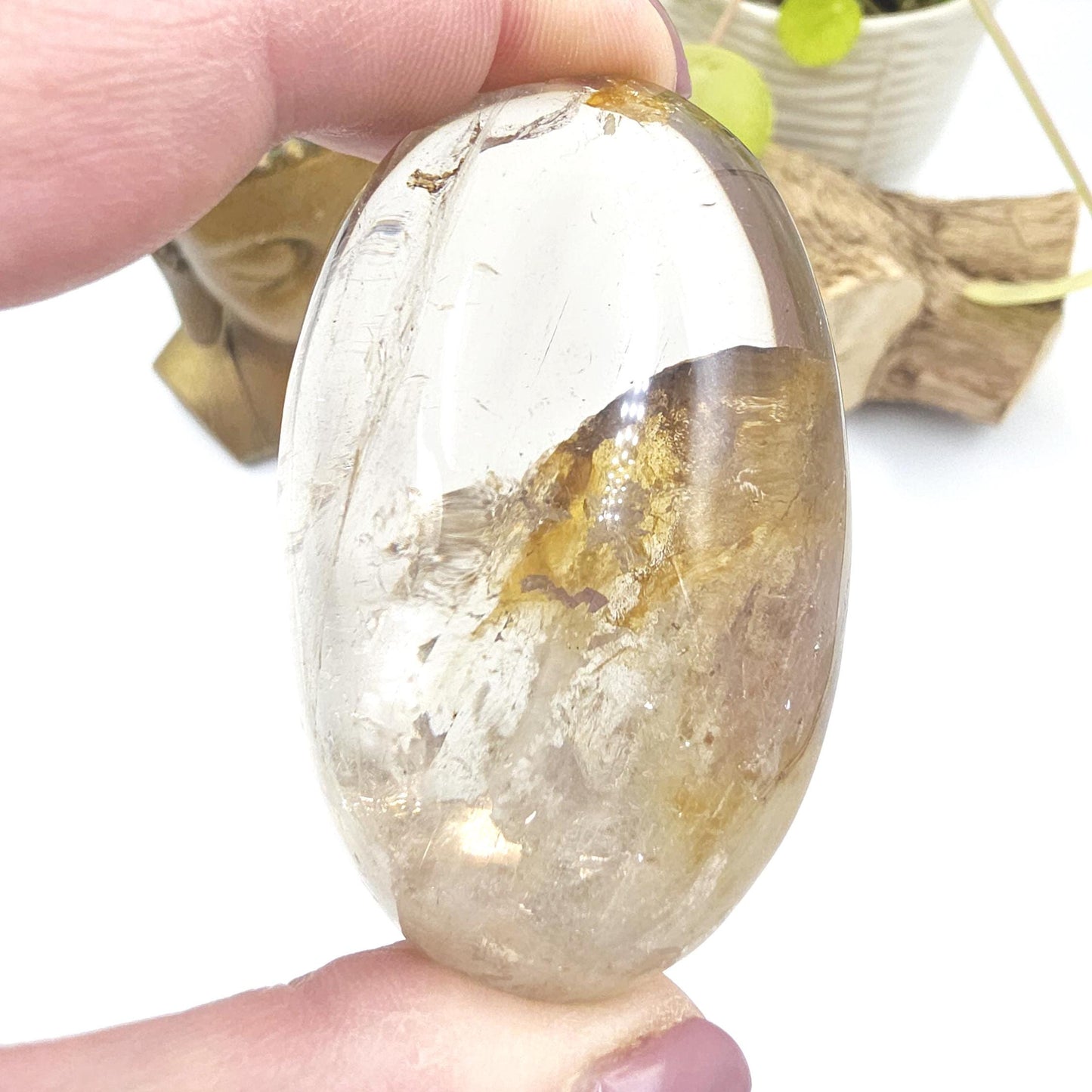 High Grade Clear Quartz Palm Stone with Golden Healer Inclusions – Clarity & Healing Crystal, 135g
