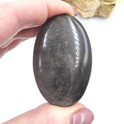 Silver Sheen Obsidian Palm Stone – Protection, Insight & Root Chakra Energy Crystal, 35g