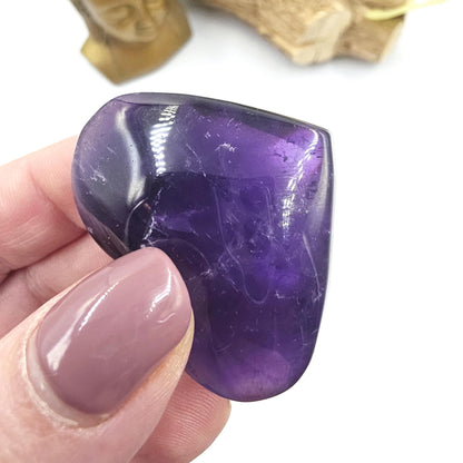 Amethyst Crystal Heart – Peace, Protection & Spiritual Healing Gemstone Carving, 35g