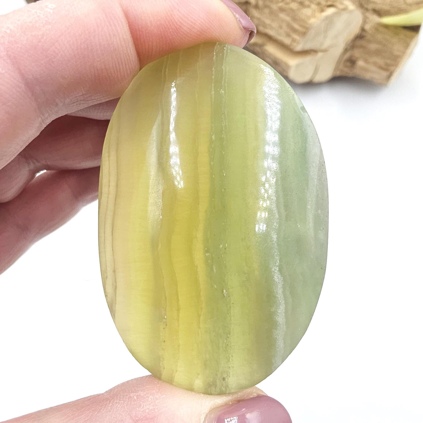 Silk Fluorite Palm Stone – Clarity, Calm & Soothing Flow Energy Crystal, 85g