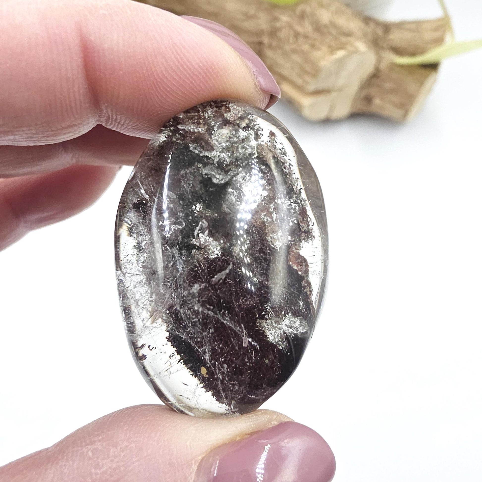 Mini Garden Quartz (Lodolite) Palm Stone – Manifestation, Clarity & Inner Journey Healing Crystal, 30g