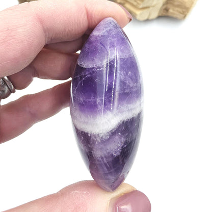 Dream Amethyst (Chevron) Palm Stone – Intuition, Calm & Spiritual Clarity Crystal, 105g