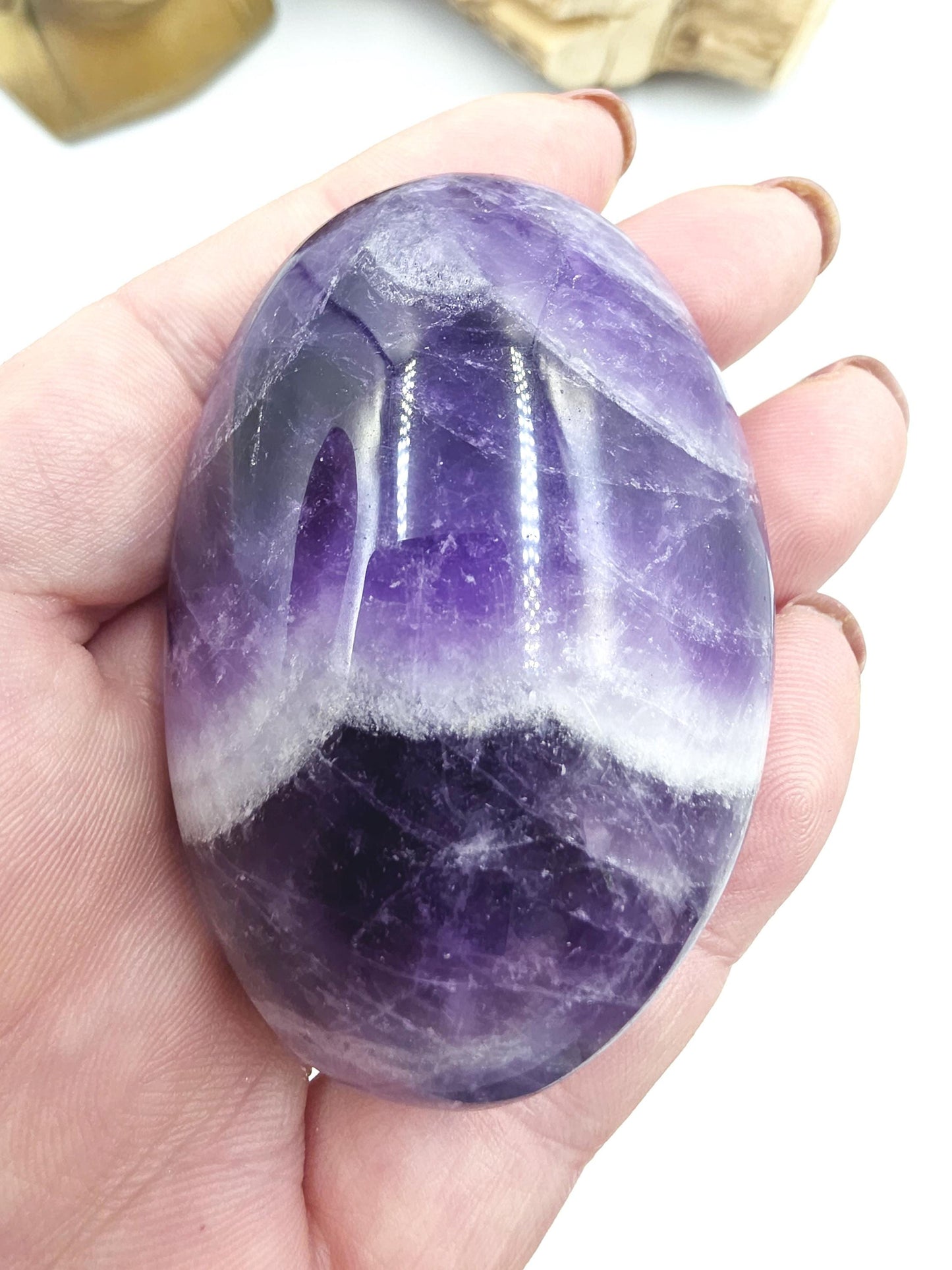 Dream Amethyst (Chevron) Palm Stone – Intuition, Calm & Spiritual Clarity Crystal, 105g