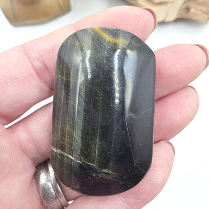Blue Tiger's Eye Palm Stone - Protection & Intuition Healing Crystal, 50g