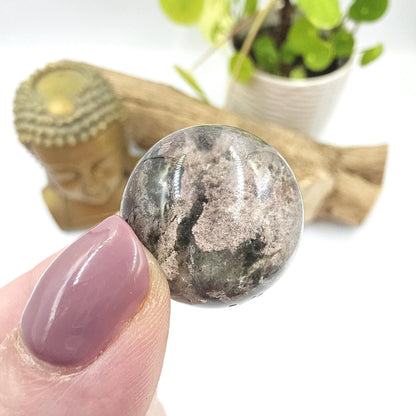 High Grade Garden Quartz (Lodolite) Sphere – Manifestation, Earth Wisdom & Rainbow Energy Crystal, 25mm