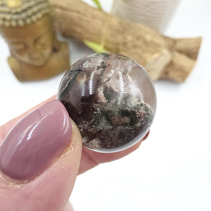 High Grade Garden Quartz (Lodolite) Sphere – Manifestation, Earth Wisdom & Rainbow Energy Crystal, 25mm