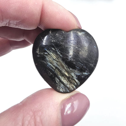 Astrophyllite Crystal Hearts – Transformation, Insight & Crown Chakra Crystal, 3.5cm