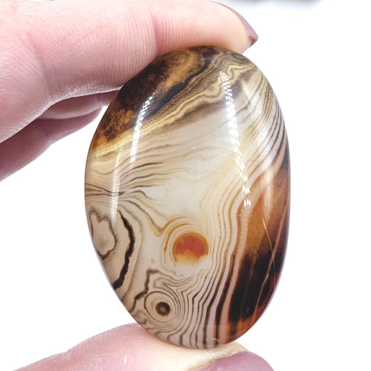 Sardonyx Palm Stone – Strength, Protection & Emotional Balance Crystal, 50g