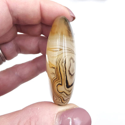 Sardonyx Palm Stone – Strength, Protection & Emotional Balance Crystal, 50g