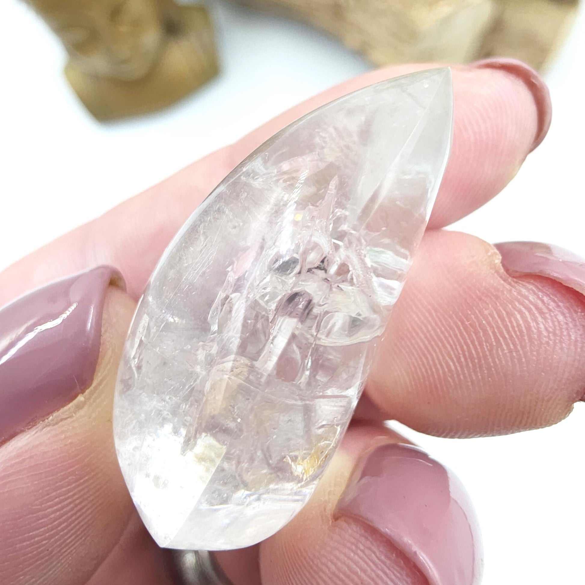 High Grade Enhydro Quartz Teardrop Palm Stone – 2 Moving Water Bubbles, Natural Rainbows & Amplifying Energy Crystal, 20g