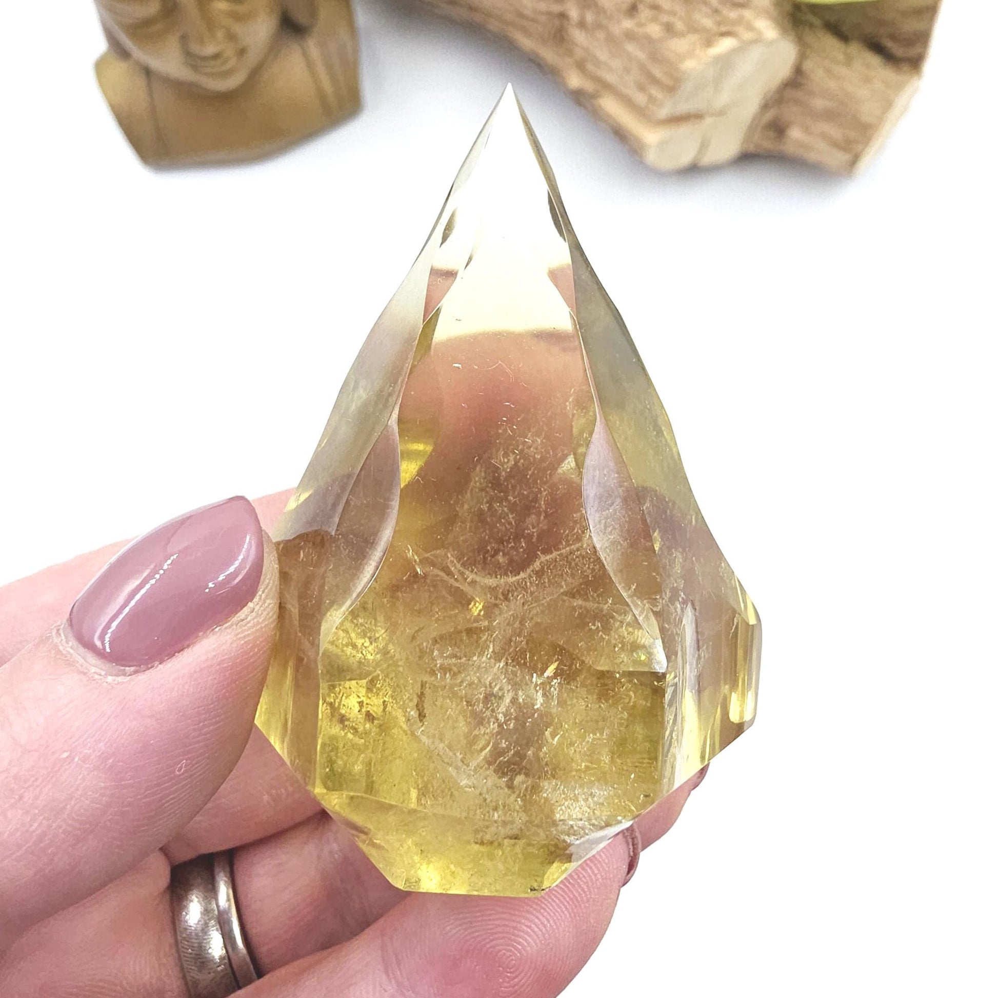 Faceted Clear Quartz Diamond – Energy Amplification, Clarity & Healing Crystal, 130g