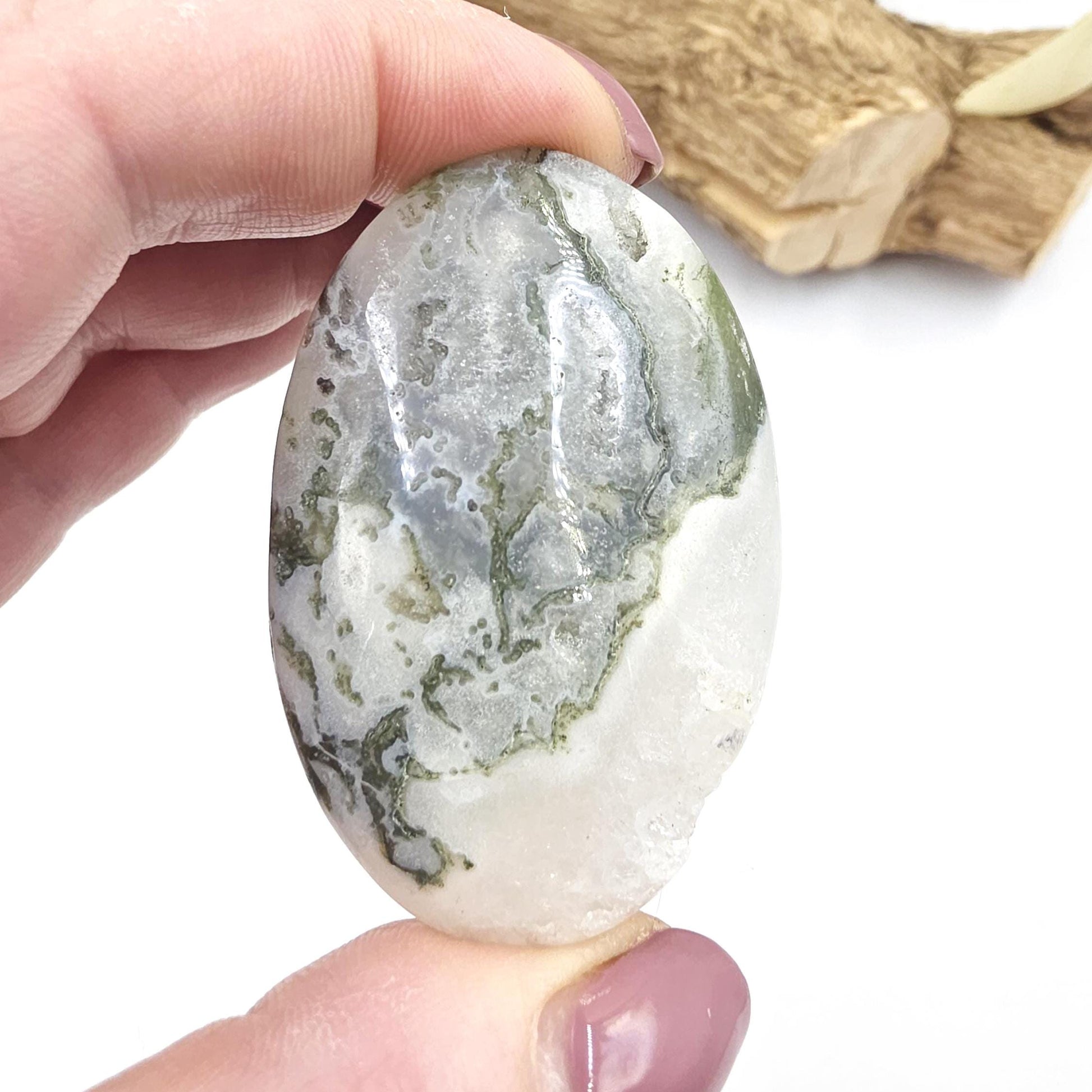 Drusy Moss Agate Palm Stone – Grounding & Growth Healing Crystal, 40g