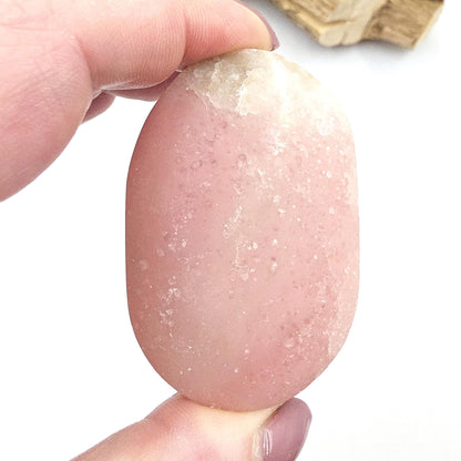 Pink Opal Palm Stone – Emotional Healing, Calm & Heart Chakra Crystal, 90g