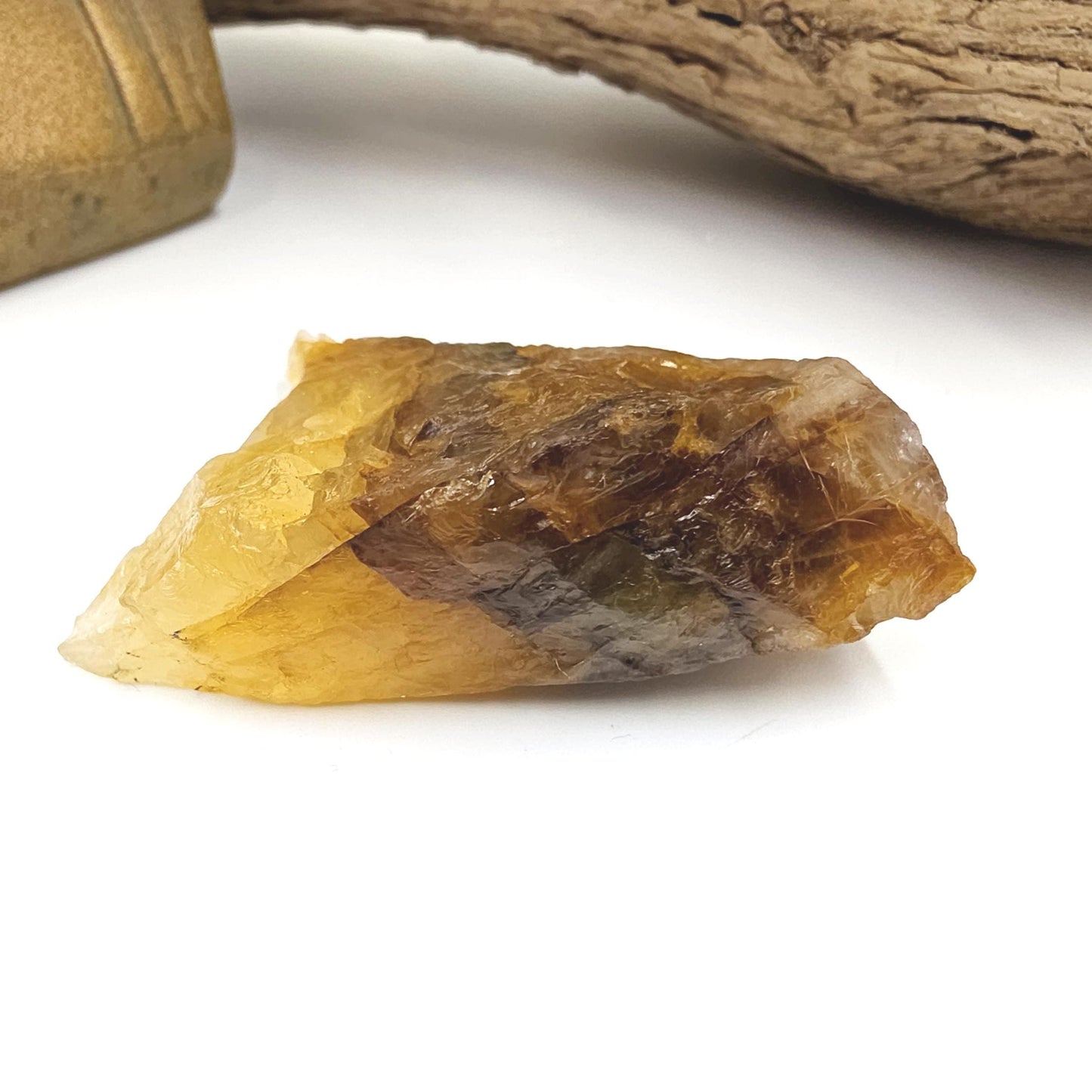 Raw Golden Healer Quartz – Deep Healing, Energy Amplification & Spiritual Balance Crystal, 55g