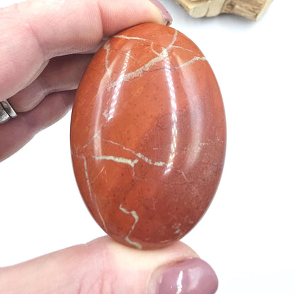Red Jasper Palm Stone – Strength, Grounding & Protective Stability Crystal, 105g