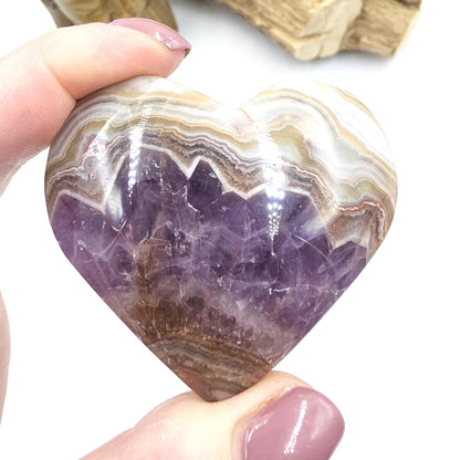 Banded Amethyst Agate Heart – Calm, Protection & Emotional Balance Crystal, 120g
