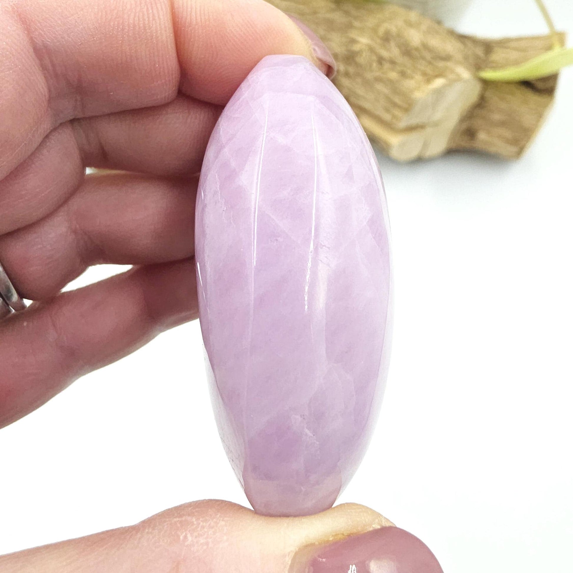 Flashy Kunzite Crystal Palm Stone - Heart Chakra & Emotional Healing Crystal, 100g