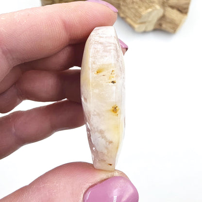 Pink Amethyst Palm Stone - Love, Calm & Emotional Healing Crystal, 35g