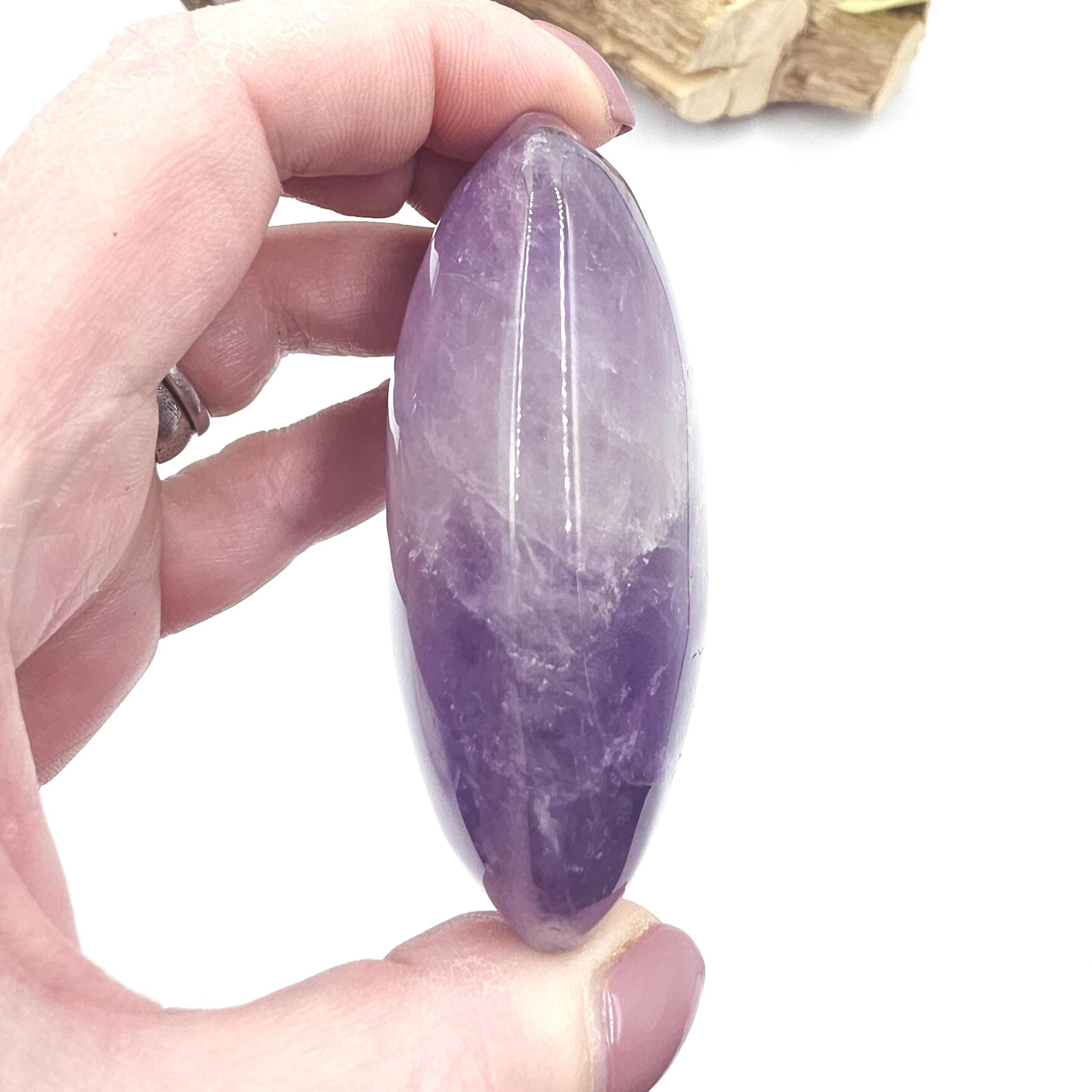Large Amethyst Palm Stone – Calm, Intuition & Spiritual Awareness Crystal, 155g