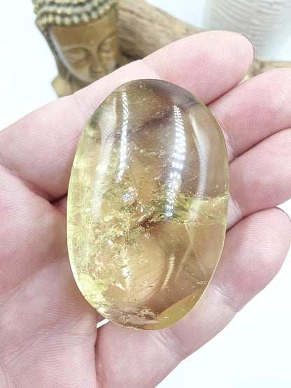 Sparkly Citrine Palm Stone with Rainbows – Abundance, Confidence & Solar Plexus Crystal, 55g