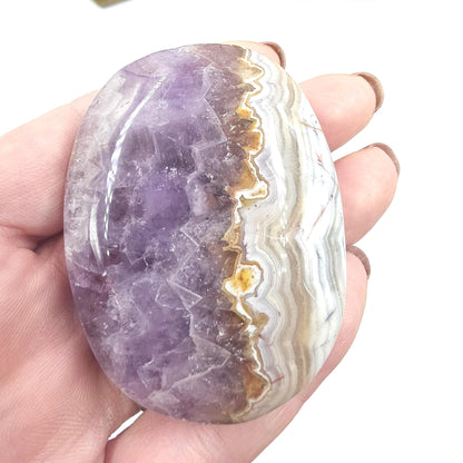 Amethyst Agate Palm Stone – Calm, Protection & Spiritual Healing Crystal, 85g