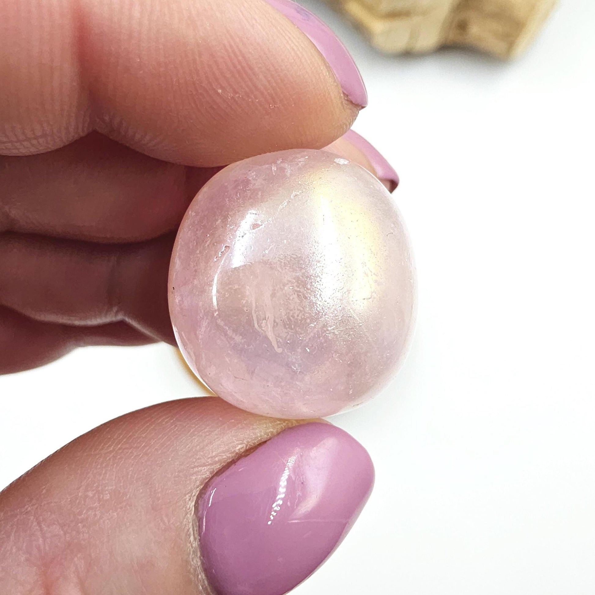 Aura Coated Rose Quartz Tumble Stones – Love, Positivity & Heart Chakra Crystal, 2cm
