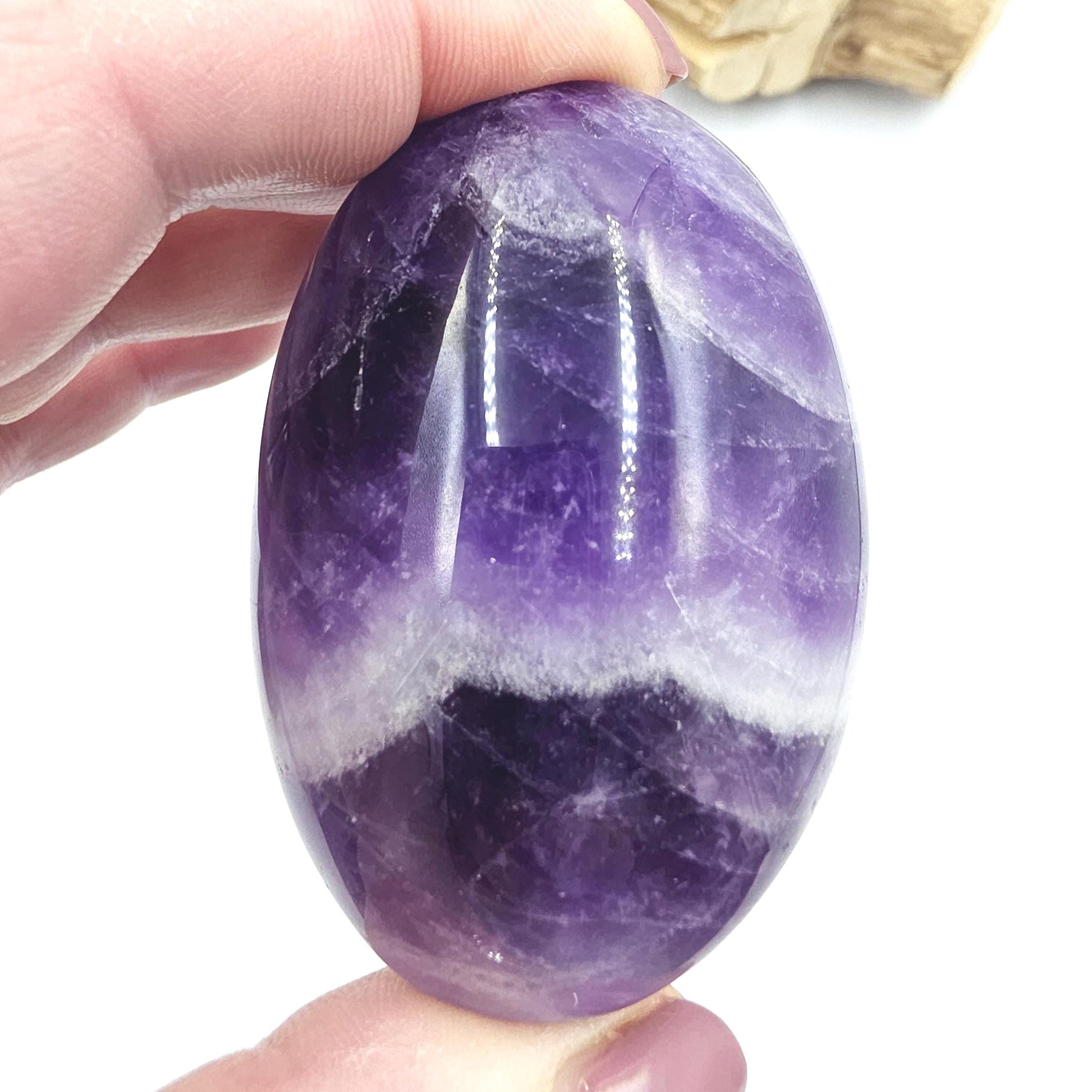 Dream Amethyst (Chevron) Palm Stone – Intuition, Calm & Spiritual Clarity Crystal, 105g