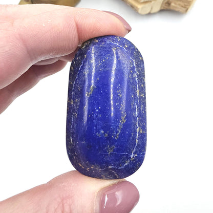 Lapis Lazuli Palm Stone – Wisdom, Intuition & Spiritual Awareness Crystal, 70g