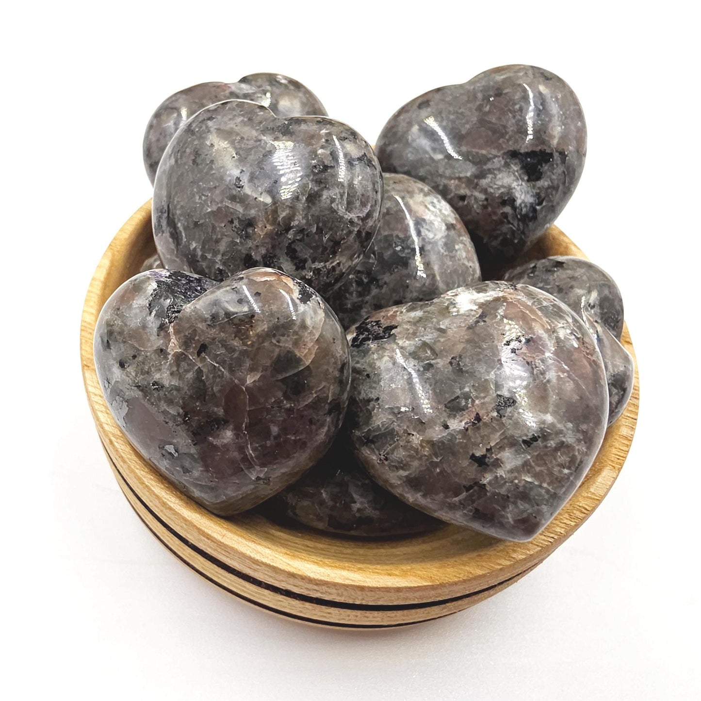 Yooperlite (UV Reactive) Crystal Heart – Transformation, Calm & Spiritual Awareness Crystal, 30mm