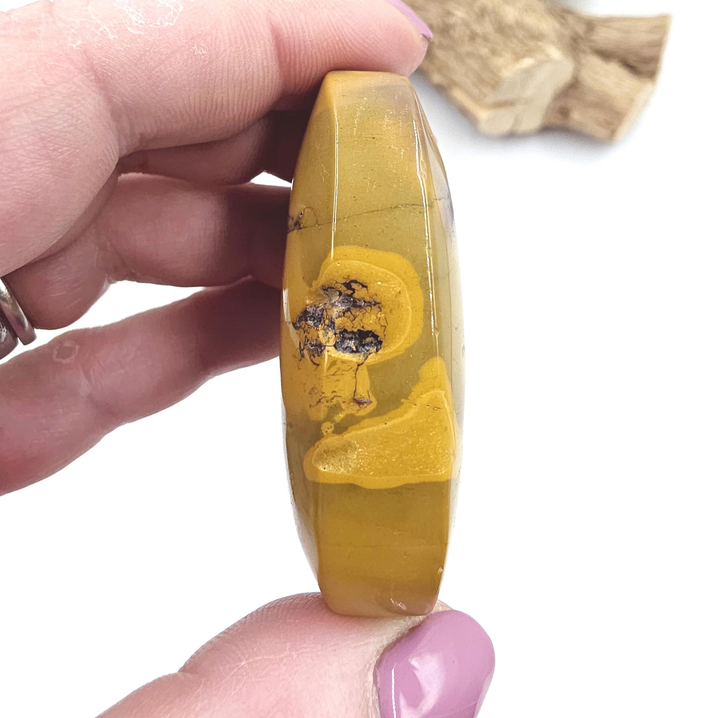 Mookaite Jasper Palm Stone – Strength, Grounding & Emotional Balance Crystal, 70g