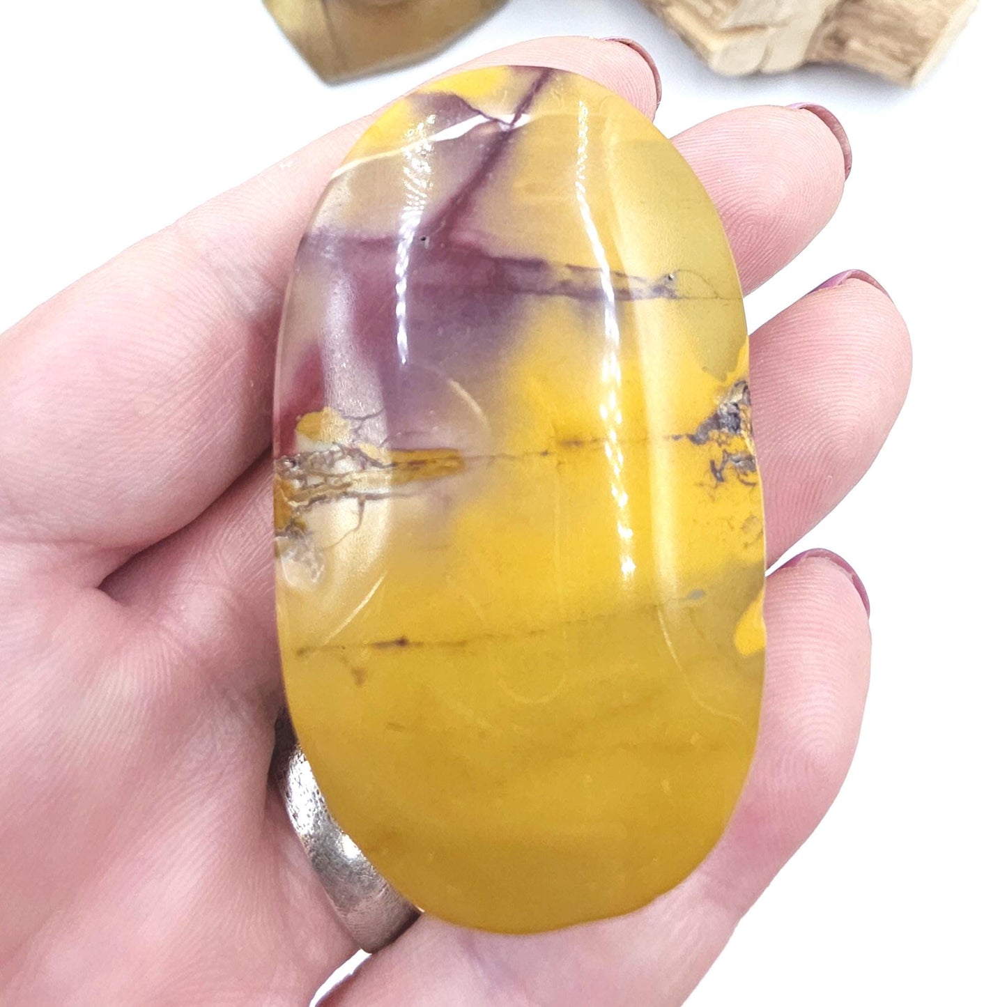 Mookaite Jasper Palm Stone – Strength, Grounding & Emotional Balance Crystal, 70g