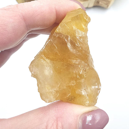 Raw Golden Healer Quartz – Deep Healing, Energy Amplification & Spiritual Balance Crystal, 110g
